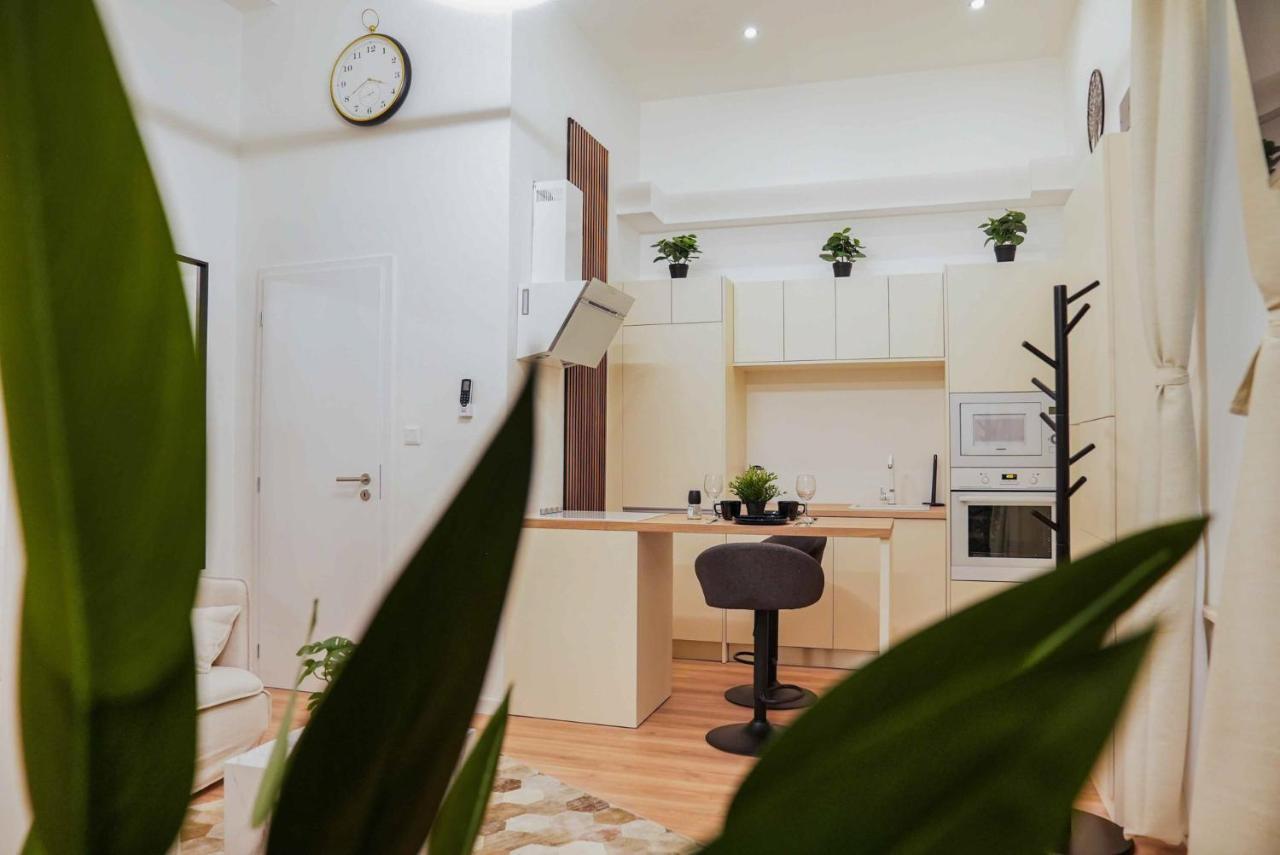 Greenlight Gallery By Newave Apartments Budapest Esterno foto