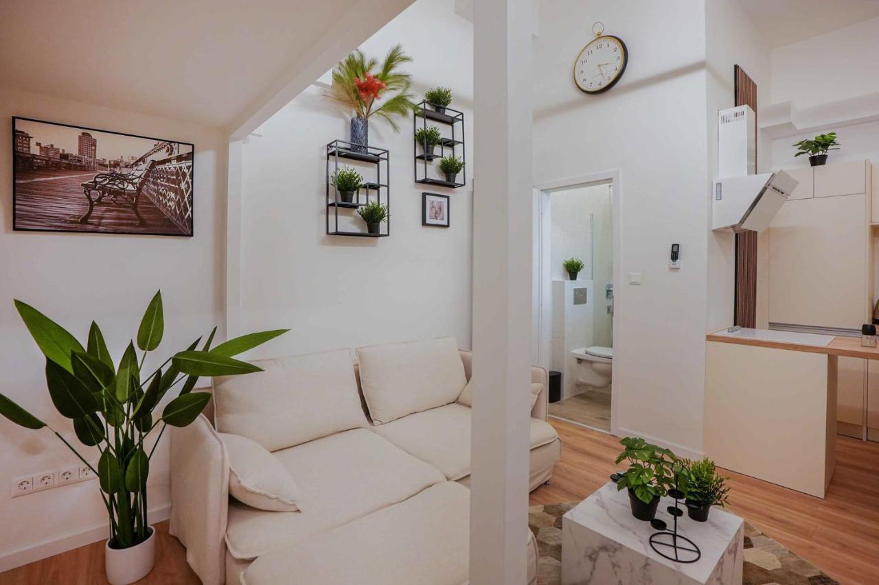 Greenlight Gallery By Newave Apartments Budapest Esterno foto